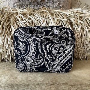 VERA BRADLEY Deep Night Paisley 2019 Mini Hanging Organizer Preformance Twill